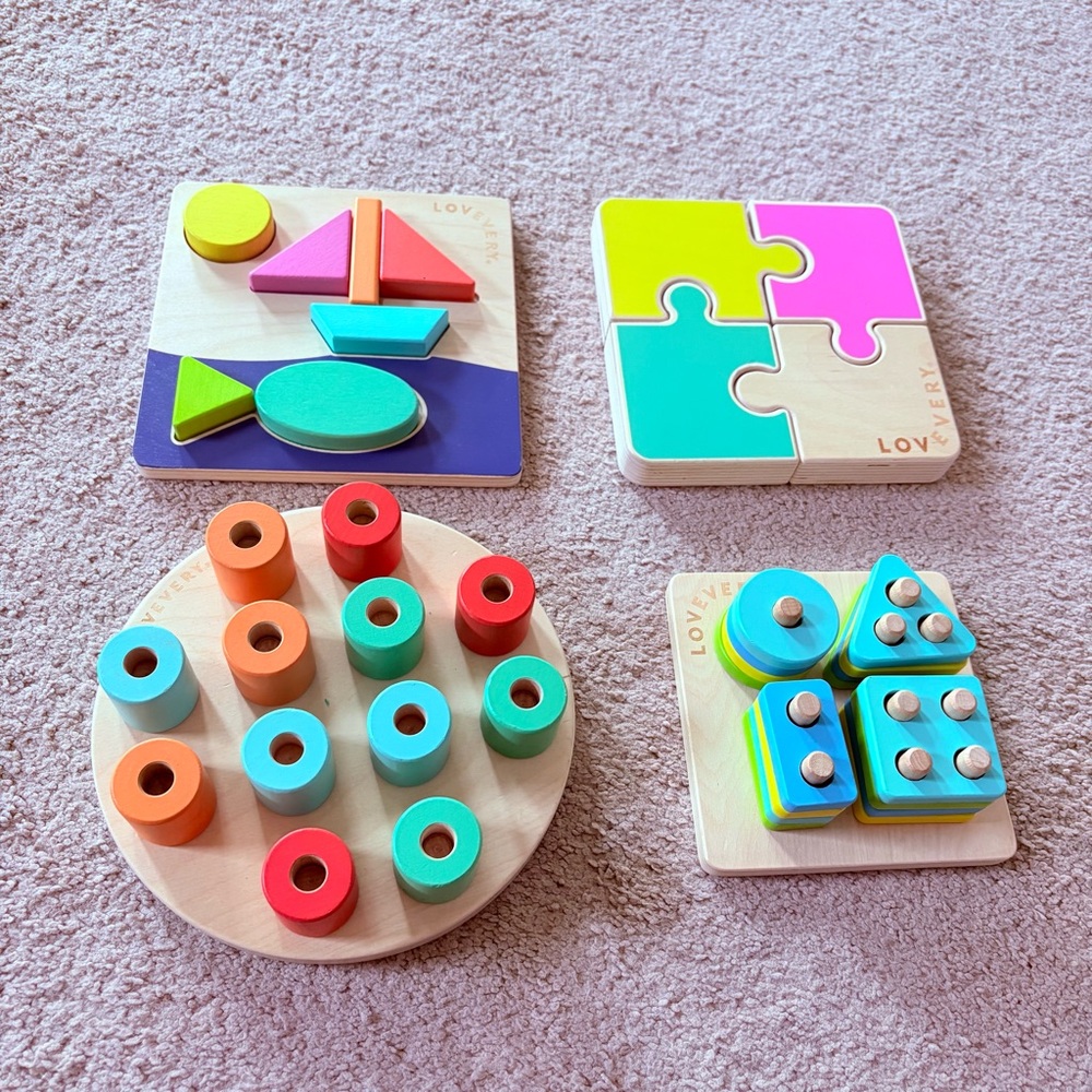 LOVEVERY Vibrant Geometric Wooden Puzzle Set for Kids